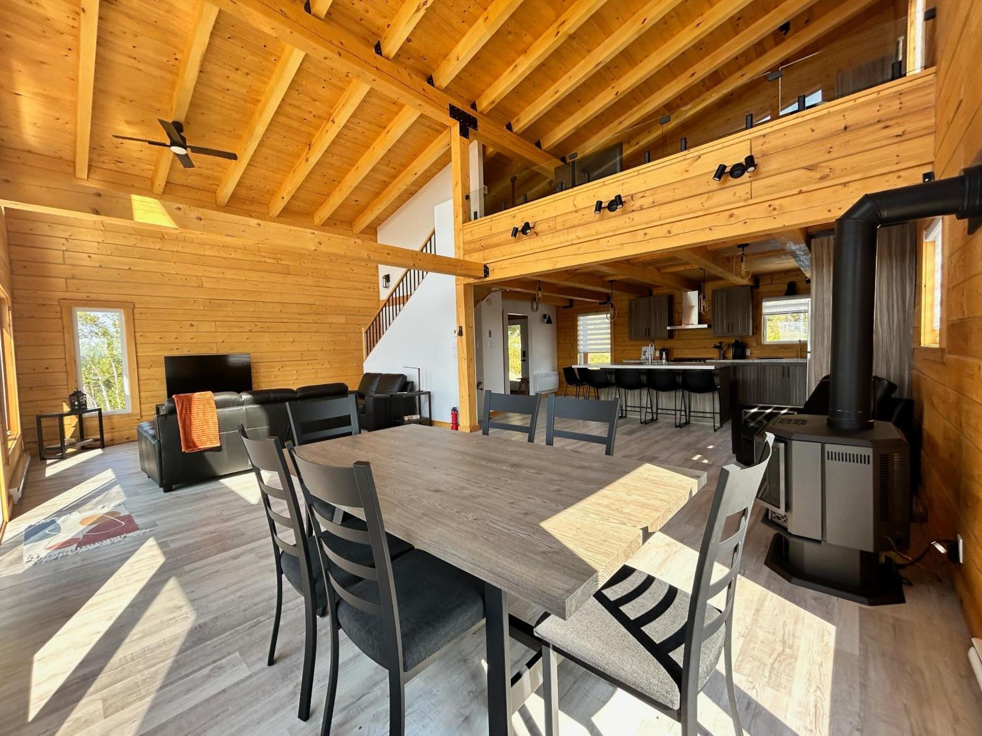 Chalets Domaine Otis Saint-Felix-d'Otis ภายนอก รูปภาพ