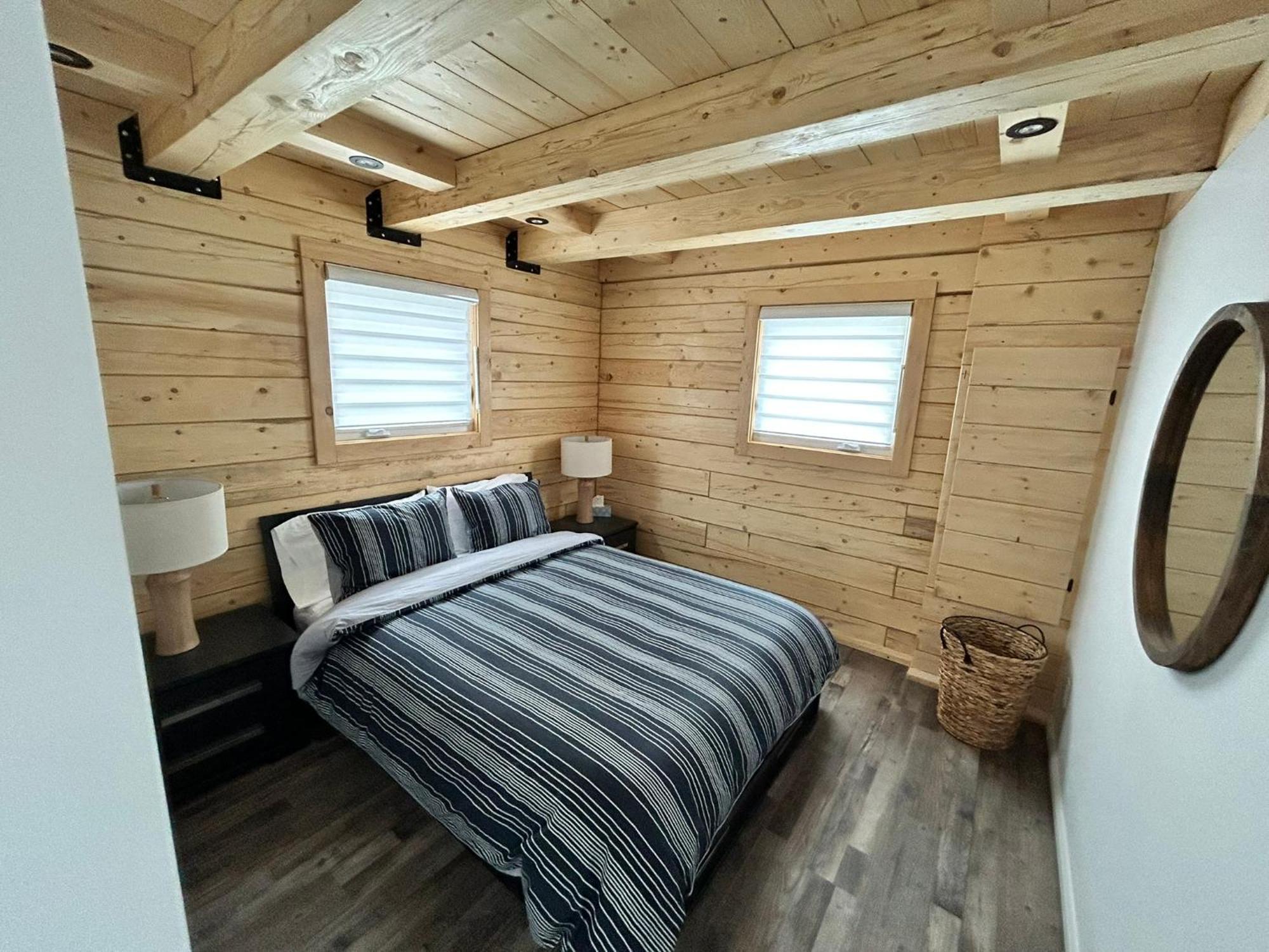 Chalets Domaine Otis Saint-Felix-d'Otis ภายนอก รูปภาพ